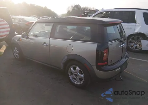 2009 Mini Cooper Clubman z USA, uszkodzony, nr VIN WMWML33569TN68523